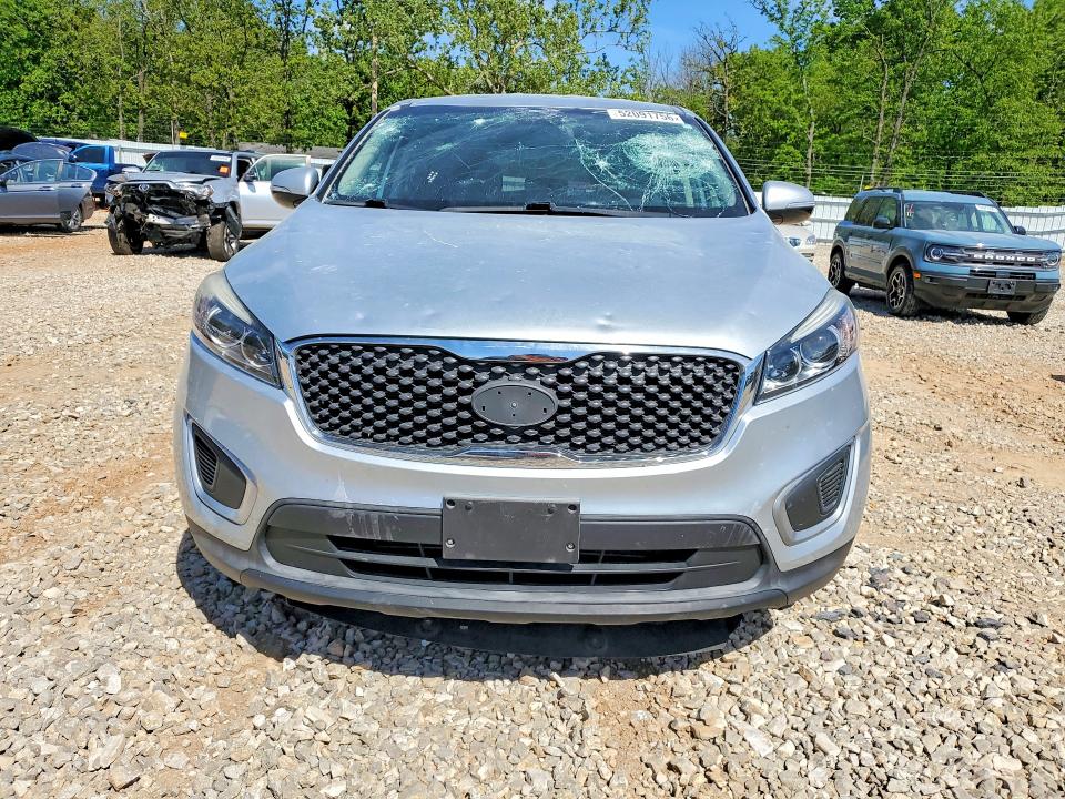 2018 Kia Sorento VIN 5XYPG4A31JG345057 COPART salvage auction — HAIL, MO - SALVAGE CERTIFICATE OF TITLE, sold $2,450 on 2026-07-07 (photo 5)