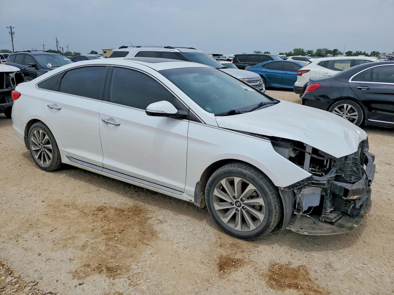 2017 Hyundai Sonata VIN 5NPE34AF8HH456558 COPART salvage auction — Front End, TX - SALVAGE VEHICLE TITLE, sold $2,150 on 2026-07-02 (photo 4)