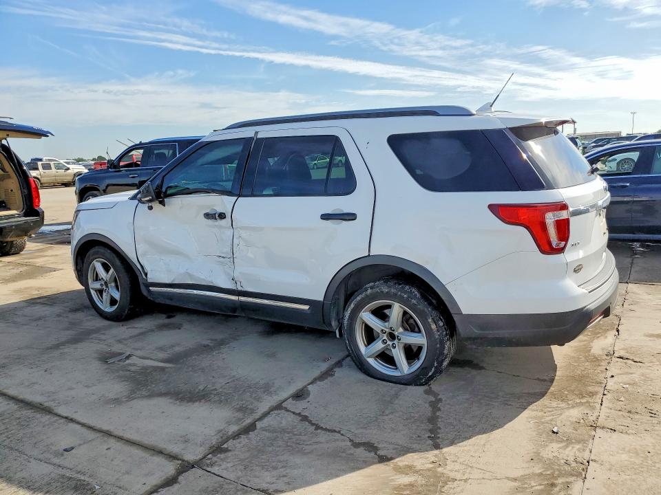 2019 Ford Explorer VIN 1FM5K7D85KGA07427 COPART salvage auction — SIDE, Tx - Salvage Vehicle Title, sold $3,400 on 2026-07-23 (photo 2)