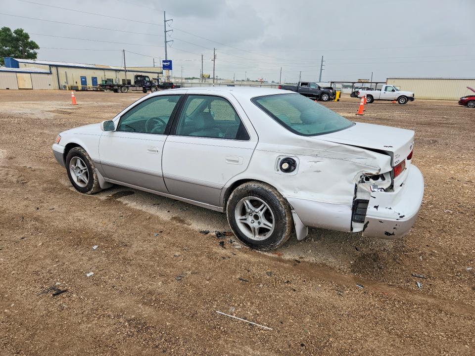 1998 Toyota Camry VIN JT2BF22K5W0111999 COPART salvage auction — REAR END, Tx - Salvage Vehicle Title, sold $600 on 2026-07-22 (photo 2)