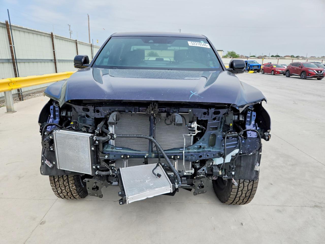 2026 Toyota Tundra VIN 5TFWA5DB6TX369182 COPART salvage auction — Front End, TX - SALVAGE VEHICLE TITLE, sold $30,750 on 2026-06-30 (photo 5)