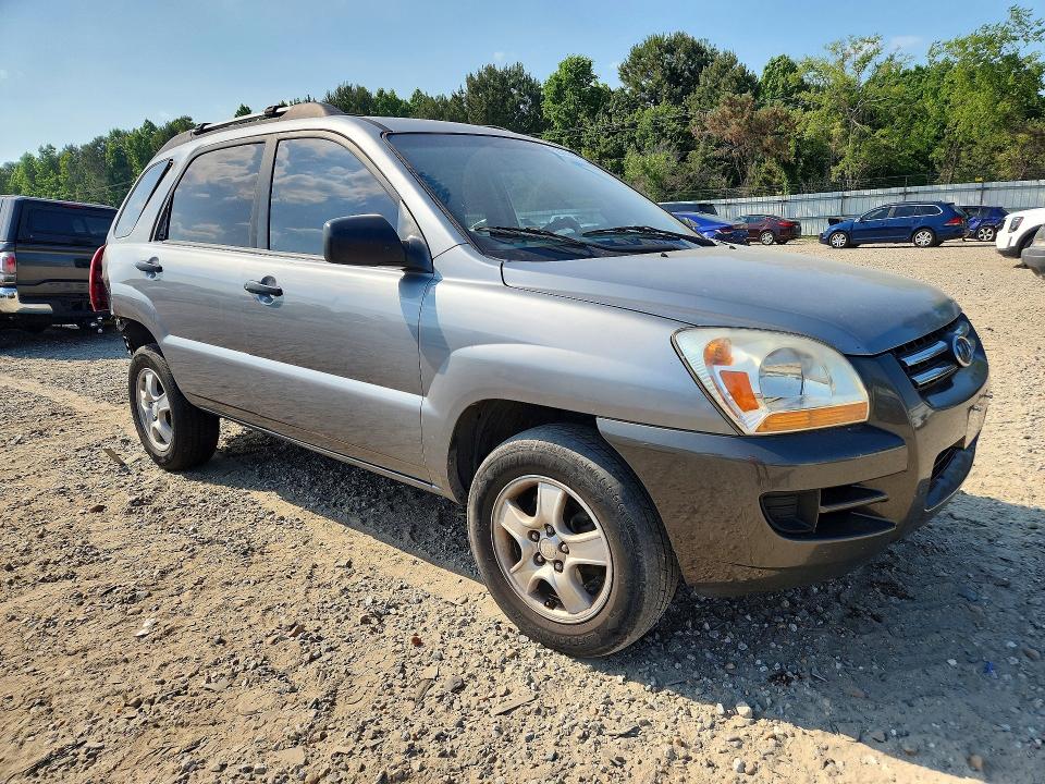 2008 Kia Sportage VIN KNDJF724187453719 COPART salvage auction — REAR END, Va - Cert Of Title - Salvage, sold $425 on 2026-07-07 (photo 4)