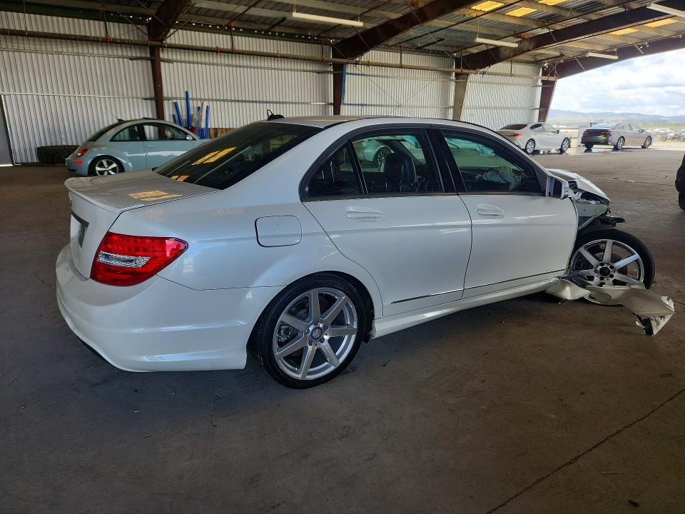 2014 Mercedes-benz C class VIN WDDGF4HB9EG234197 COPART salvage auction — FRONT END, Ca - Salvage Certificate, sold $650 on 2026-07-09 (photo 3)