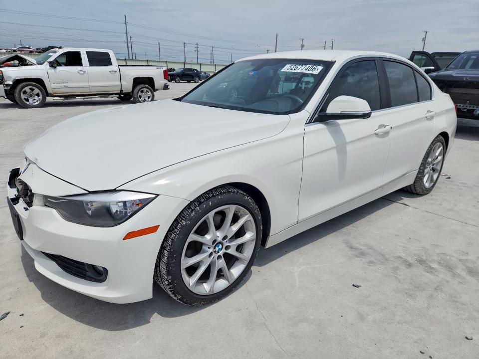 2015 BMW 3er VIN WBA3B1G56FNT63555 COPART salvage auction — FRONT END, Tx - Certificate Of Title, sold $3,150 on 2026-08-28 (photo 1)