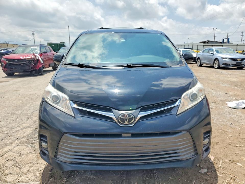 2018 Toyota Sienna VIN 5TDYZ3DC8JS921413 COPART salvage auction — REAR END, Ok - Cert Of Title-Salvage, sold $275 on 2026-07-21 (photo 5)