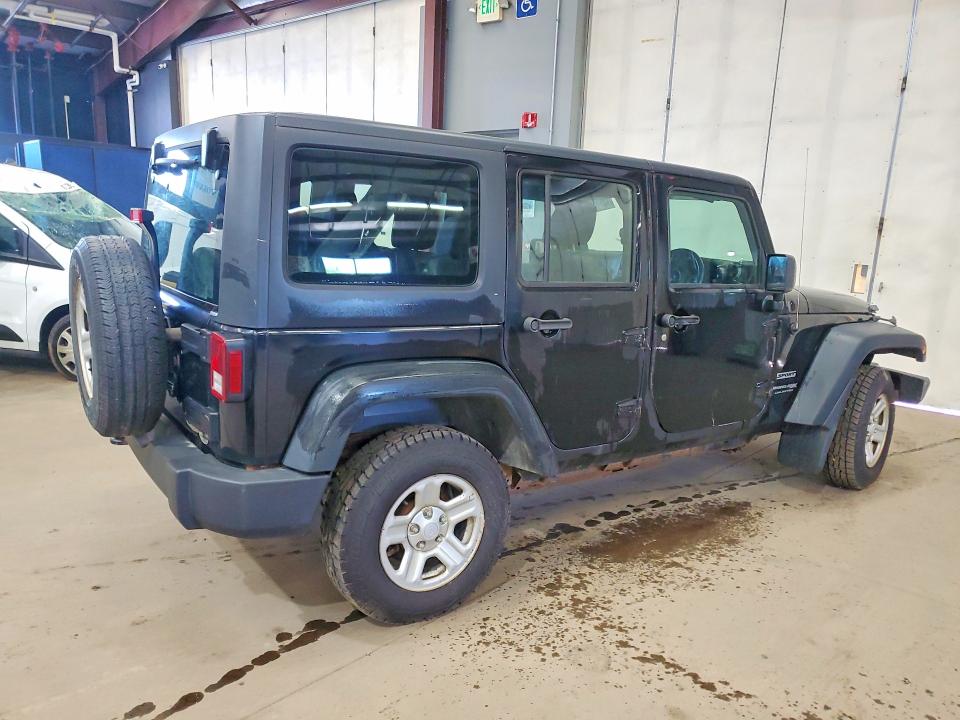 2018 Jeep Wrangler unlimited VIN 1C4BJWKG5JL892894 COPART salvage auction — MINOR DENT/SCRATCHES, Vt - Certificate Of Title, sold $6,900 on 2026-07-09 (photo 3)