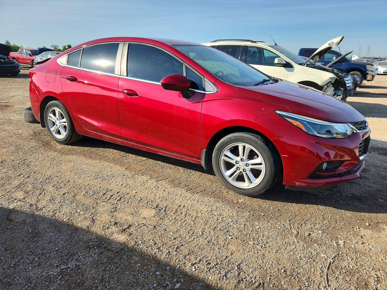 2018 Chevrolet Cruze VIN 1G1BE5SM9J7200299 COPART salvage auction — Rear End, IL - SALVAGE CERTIFICATE, sold $2,400 on 2026-06-30 (photo 4)
