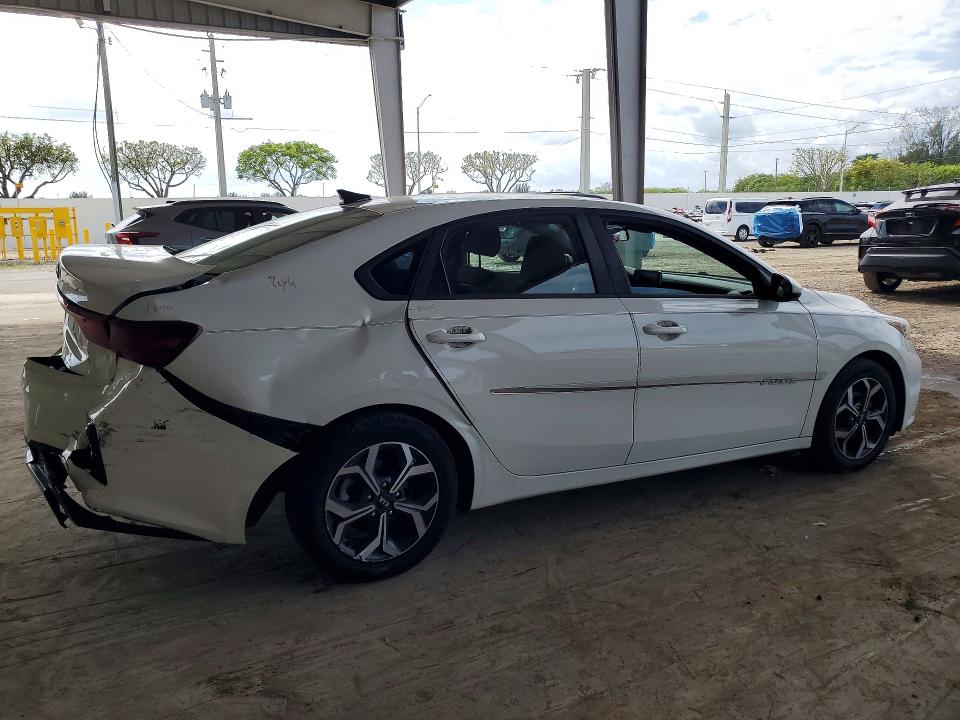 2019 Kia Forte VIN 3KPF24AD4KE022624 COPART salvage auction — REAR END, Fl - Cert Of Title Slvg Rebuildable, sold $2,650 on 2026-07-22 (photo 3)