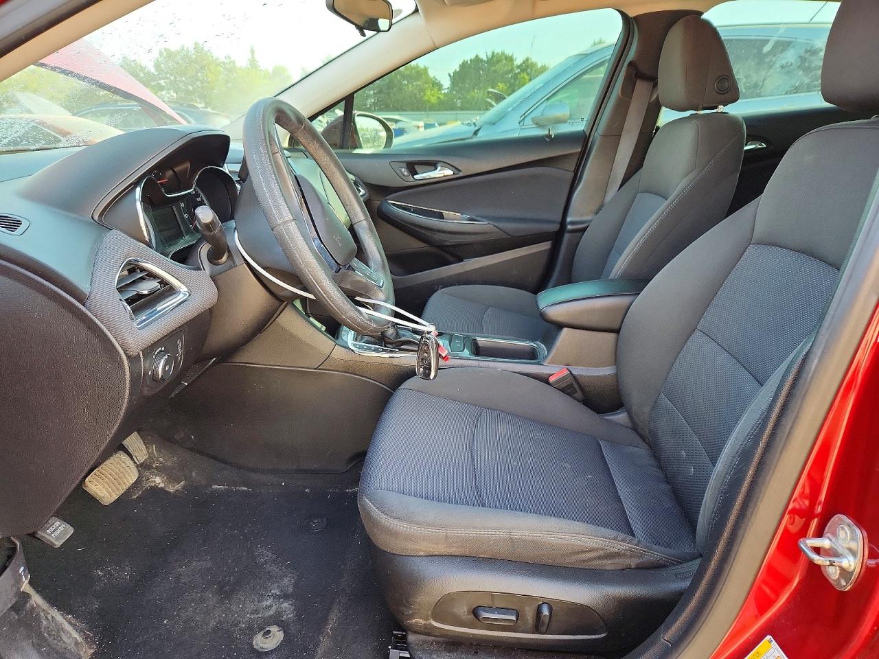 2018 Chevrolet Cruze VIN 1G1BE5SM9J7200299 COPART salvage auction — Rear End, IL - SALVAGE CERTIFICATE, sold $2,400 on 2026-06-30 (photo 7)