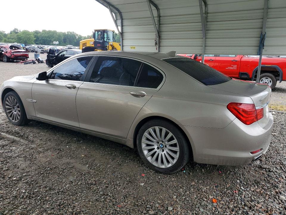 2010 BMW 7 series VIN WBAKB8C52ACY63260 COPART salvage auction — VANDALISM, Sc - Cert Of Title-Salvage, sold $350 on 2026-07-28 (photo 2)