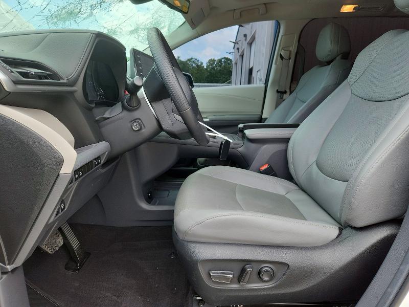 2024 Toyota Sienna VIN 5TDZRKEC2RS209214 COPART salvage auction — HAIL, Ca - Salvage Certificate, sold $24,900 on 2026-07-06 (photo 7)