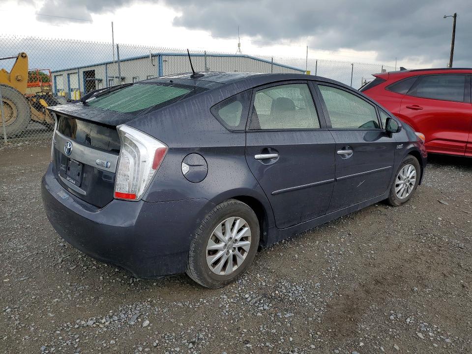 2013 Toyota Prius VIN JTDKN3DP5D3042087 COPART salvage auction — FRONT END, Salvage Title, sold $5,800 on 2026-07-10 (photo 3)