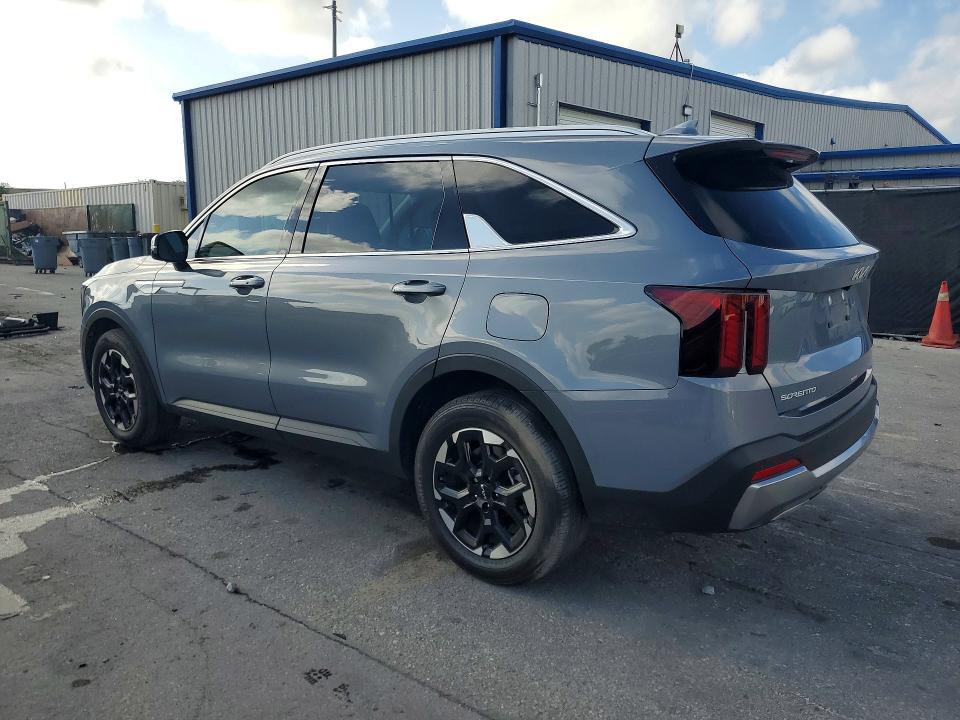 2025 Kia Sorento VIN 5XYRL4JC2SG332713 COPART salvage auction — SIDE, FL - CERT OF TITLE SLVG REBUILDABLE, sold $14,400 on 2026-07-23 (photo 2)