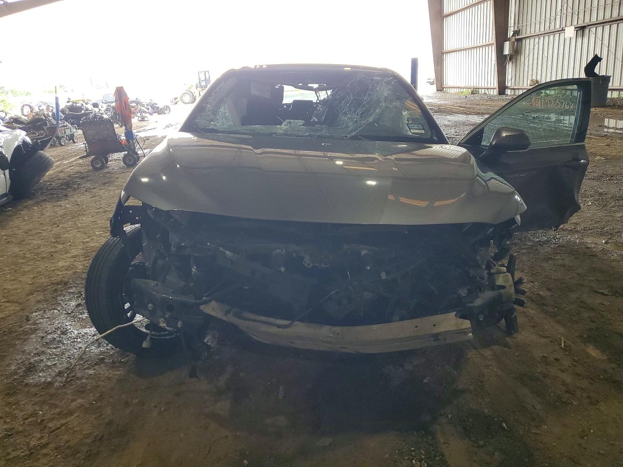 2023 Toyota Camry VIN 4T1K61AK4PU752151 COPART salvage auction — All Over, TX - CERTIFICATE OF TITLE, sold $3,950 on 2026-07-08 (photo 5)