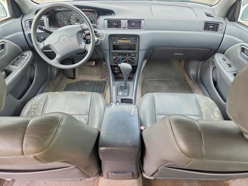 1998 Toyota Camry VIN JT2BF22K5W0111999 COPART salvage auction — REAR END, Tx - Salvage Vehicle Title, sold $600 on 2026-07-22 (photo 8)