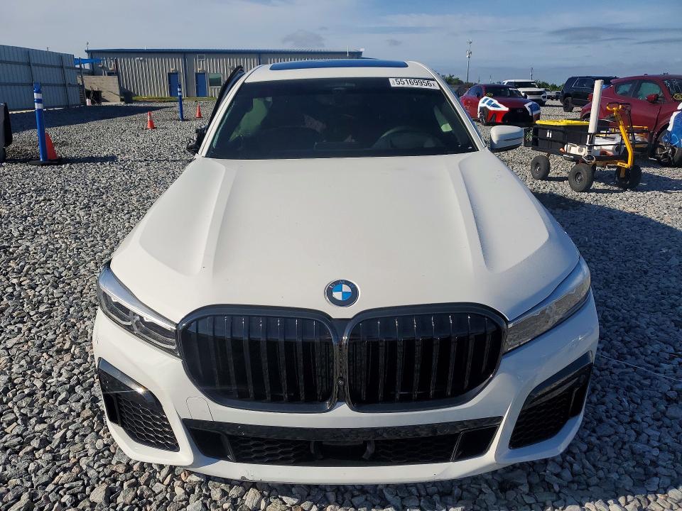 2021 BMW 7er VIN WBA7U2C00MCF14655 COPART salvage auction — SIDE, Fl - Cert Of Title Slvg Rebuildable, sold $16,200 on 2026-08-04 (photo 5)