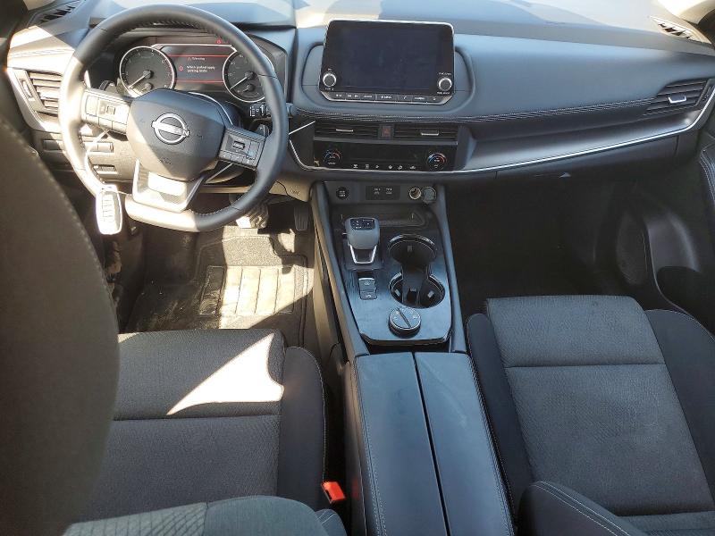 2025 Nissan Rogue VIN JN8BT3BB9SW163234 COPART salvage auction — WATER/FLOOD, Fl - Cert Of Title-Slvg Rebld Flood, sold $5,500 on 2026-07-06 (photo 8)