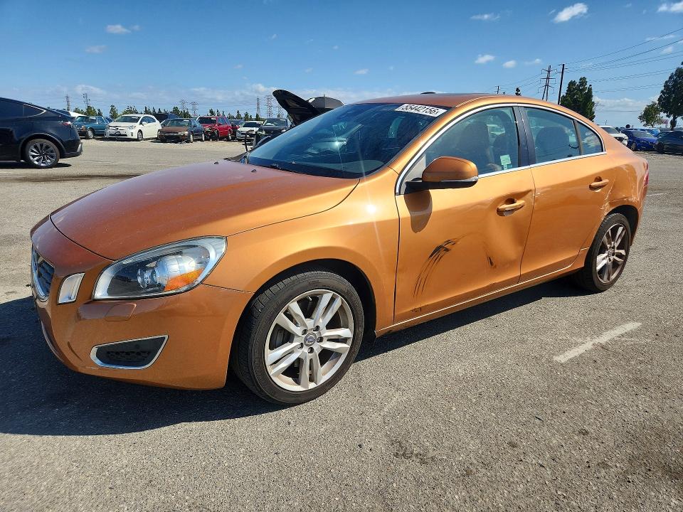 2013 Volvo VIN YV1612FS1D2201700 COPART salvage auction — SIDE, Ca - Salvage Certificate, sold $1,600 on 2026-07-02 (photo 1)