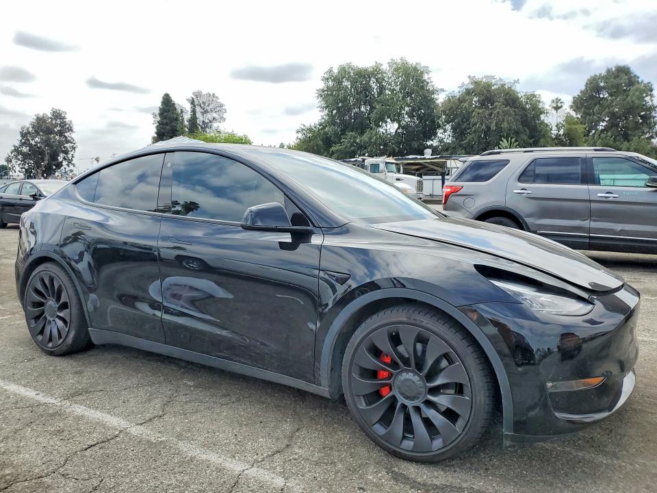 2022 Tesla Model y VIN 7SAYGDEF2NF406506 COPART salvage auction — FRONT END, Ca - Salvage Certificate, sold $8,300 on 2026-07-24 (photo 4)