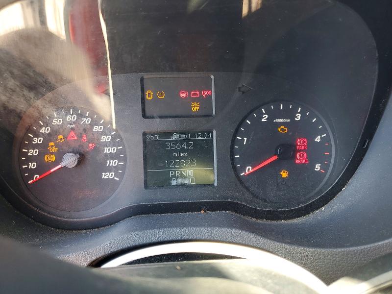 2019 Mercedes-benz VIN WD4PF1CD1KP151771 COPART salvage auction — MINOR DENT/SCRATCHES, Fl - Certificate Of Title, sold $11,500 on 2026-07-27 (photo 9)