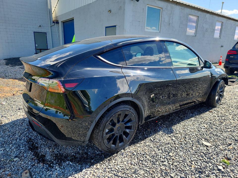 2023 Tesla VIN 7SAYGDEE5PA127171 COPART salvage auction — FRONT END, Tx - Certificate Of Title, sold $450 on 2026-07-02 (photo 3)