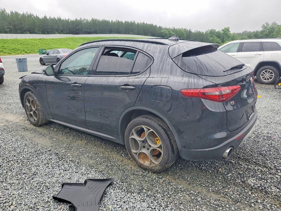 2018 Alfa romeo Stelvio VIN ZASFAKPN8J7B74581 COPART salvage auction — FRONT END, Nc - Salvage Certificate Of Title, sold $2,700 on 2026-08-20 (photo 2)