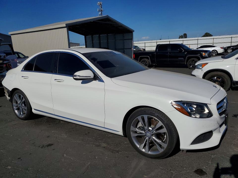2016 Mercedes-benz C-klasse VIN 55SWF4JB8GU122096 COPART salvage auction — REAR END, Ca - Salvage Certificate, sold $4,300 on 2026-07-02 (photo 4)