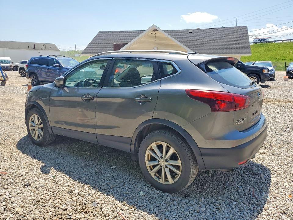 2018 Nissan VIN JN1BJ1CR9JW250392 COPART salvage auction — MINOR DENT/SCRATCHES, Oh - Certificate Of Title, sold $2,600 on 2026-07-29 (photo 2)