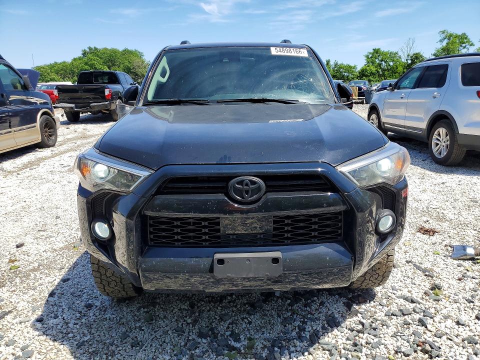 2020 Toyota 4runner VIN JTEBU5JR1L5737573 COPART salvage auction — MINOR DENT/SCRATCHES, Md - Certificate Of Title (P), sold $18,300 on 2026-07-09 (photo 5)