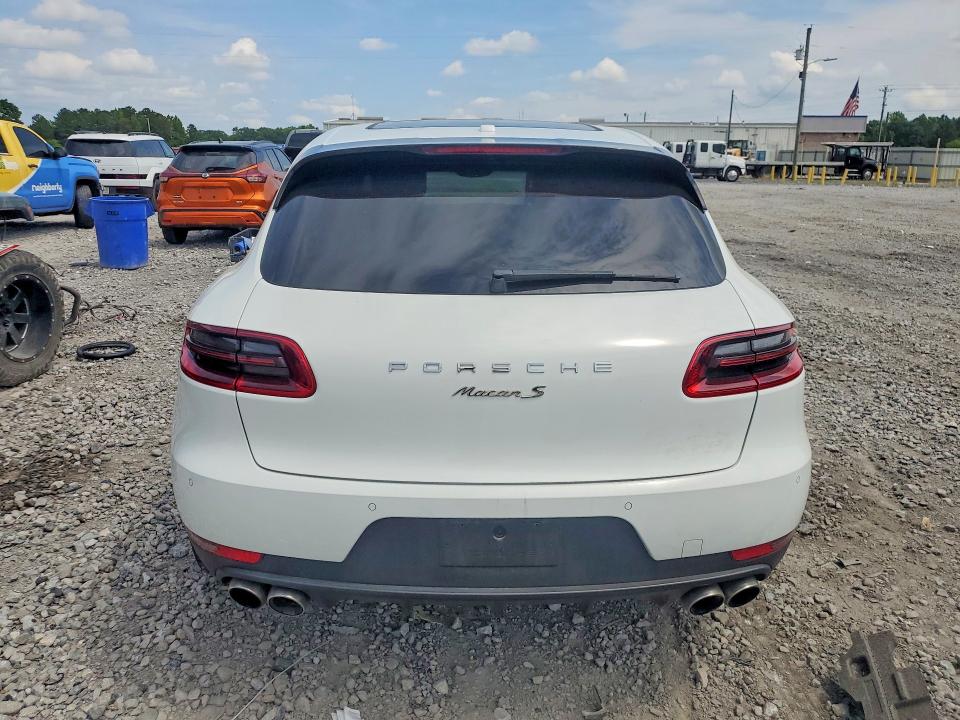 2017 Porsche Macan VIN WP1AB2A54HLB20767 COPART salvage auction — FRONT END, Salvage Title, sold $8,300 on 2026-08-27 (photo 6)
