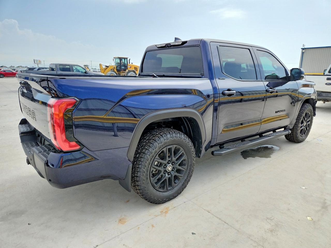 2026 Toyota Tundra VIN 5TFWA5DB6TX369182 COPART salvage auction — Front End, TX - SALVAGE VEHICLE TITLE, sold $30,750 on 2026-06-30 (photo 3)