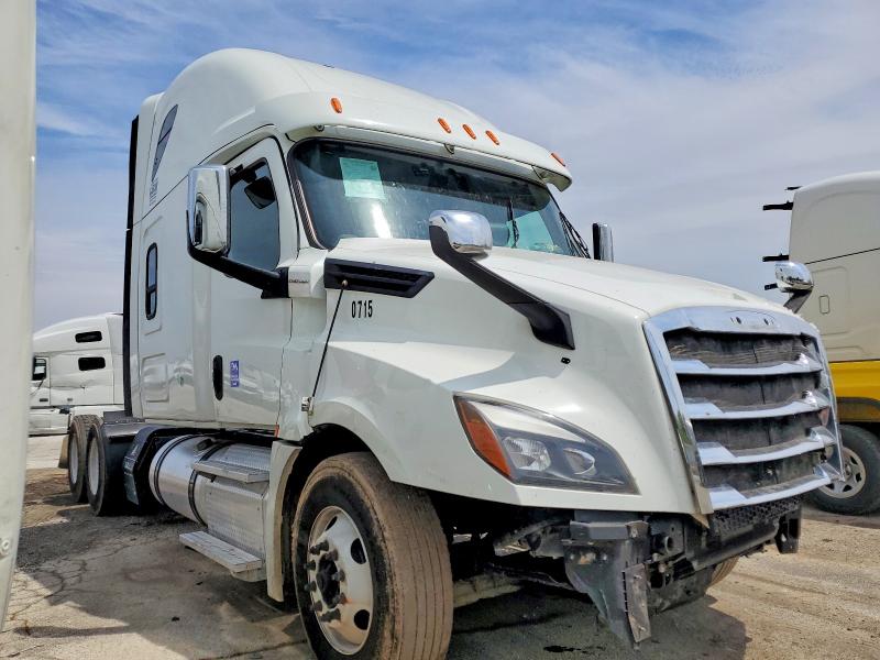 2019 Freightliner Cascadia 126 VIN 1FUJHHDR8KLKV0715 — COPART salvage auction photo