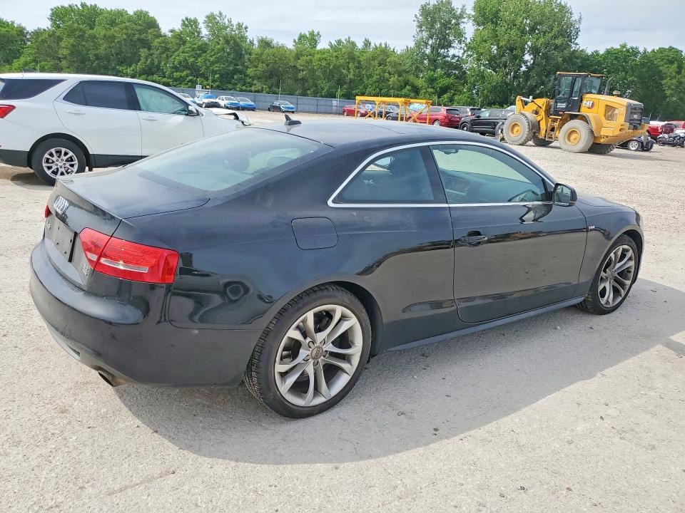 2010 Audi A5 VIN WAUWKAFR0AA064600 COPART salvage auction — SIDE, Ia - Cert Of Title-Salvage Title, sold $600 on 2026-07-17 (photo 3)