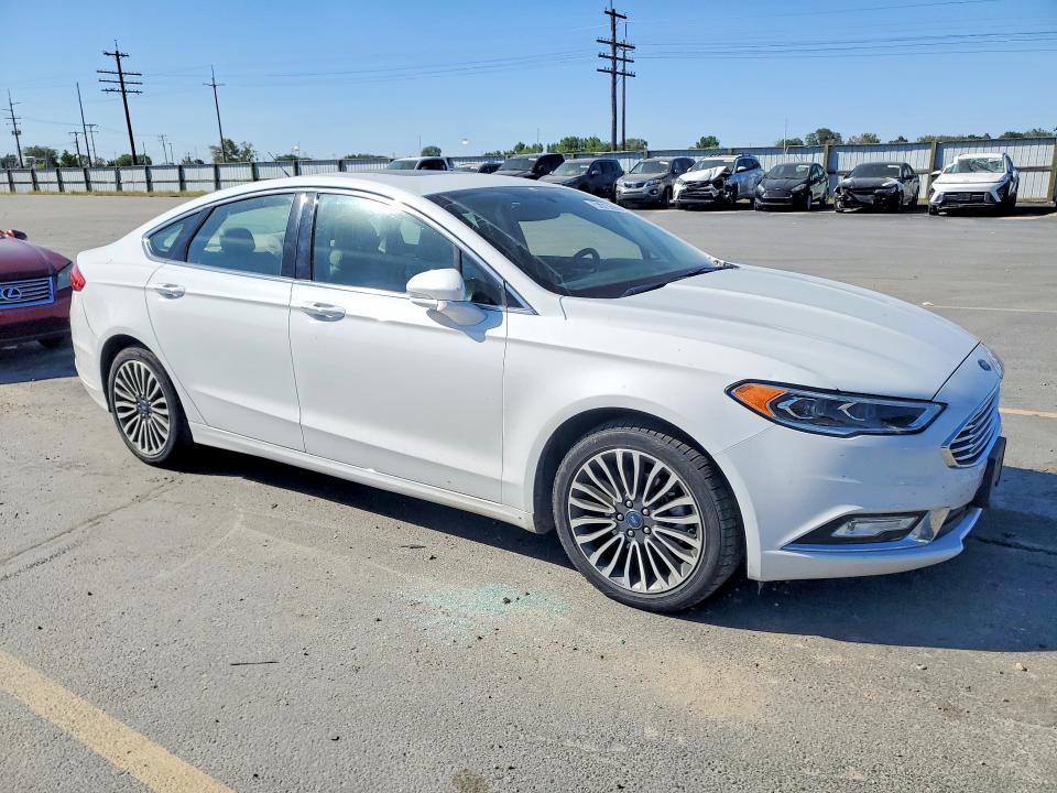2017 Ford Fusion VIN 3FA6P0H96HR306808 COPART salvage auction — SIDE, Id - Salvage Certificate Of Title, sold $3,450 on 2026-07-09 (photo 4)