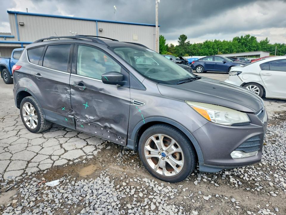 2013 Ford VIN 1FMCU0GX2DUA51613 COPART salvage auction — SIDE, TN - SALVAGE CERTIFICATE, sold $1,500 on 2026-07-02 (photo 4)