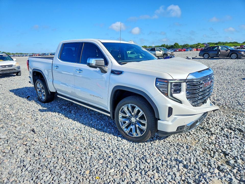 2025 Gmc VIN 1GTUUGE80SZ127973 COPART salvage auction — FRONT END, FL - CERT OF TITLE SLVG REBUILDABLE, sold $23,200 on 2026-07-02 (photo 4)