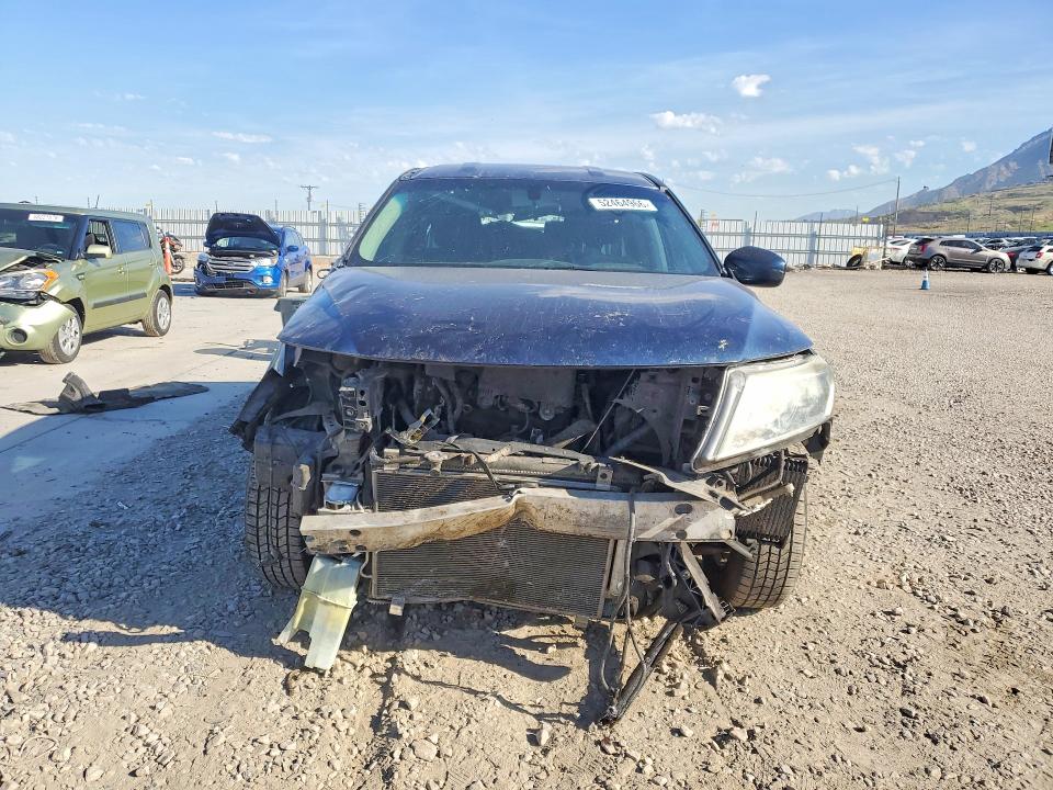 2013 Nissan Pathfinder VIN 5N1AR2MM7DC671992 COPART salvage auction — ROLLOVER, Ut - Salvage Certificate, sold $300 on 2026-08-24 (photo 5)