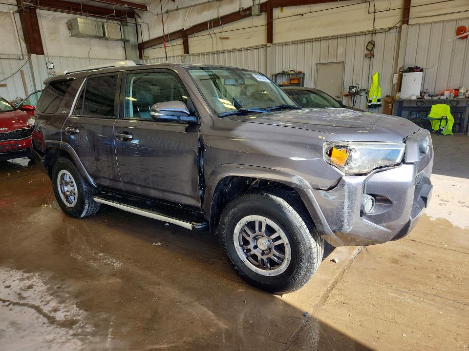 2015 Toyota VIN JTEBU5JR0F5263913 COPART salvage auction — REAR END, Il - Salvage Certificate, sold $250 on 2026-07-27 (photo 4)