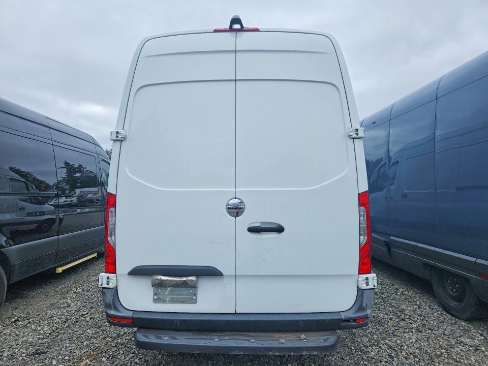 2021 Freightliner Sprinter 2500 VIN W2W4DCHY6MT050267 COPART salvage auction — FRONT END, WA - BILL OF SALE, sold $10,700 on 2026-07-22 (photo 6)