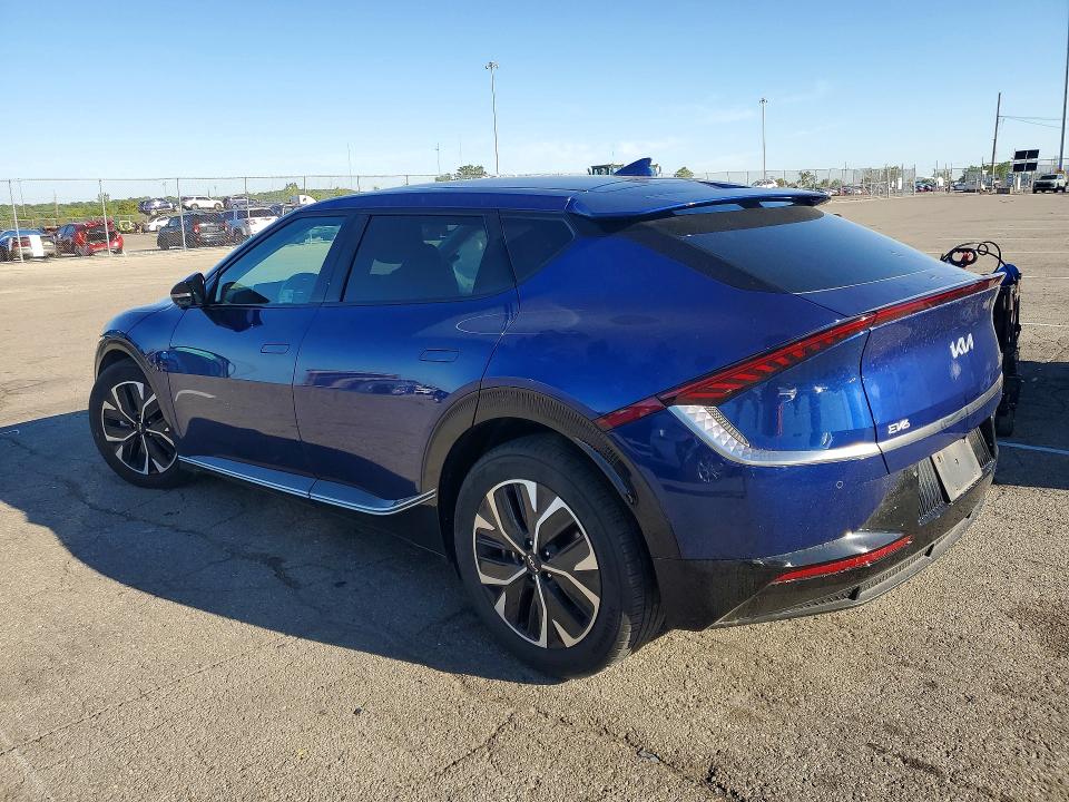 2023 Kia Ev6 VIN KNDC3DLC6P5101588 COPART salvage auction — SIDE, OH - CERTIFICATE OF TITLE, sold $9,300 on 2026-07-08 (photo 2)