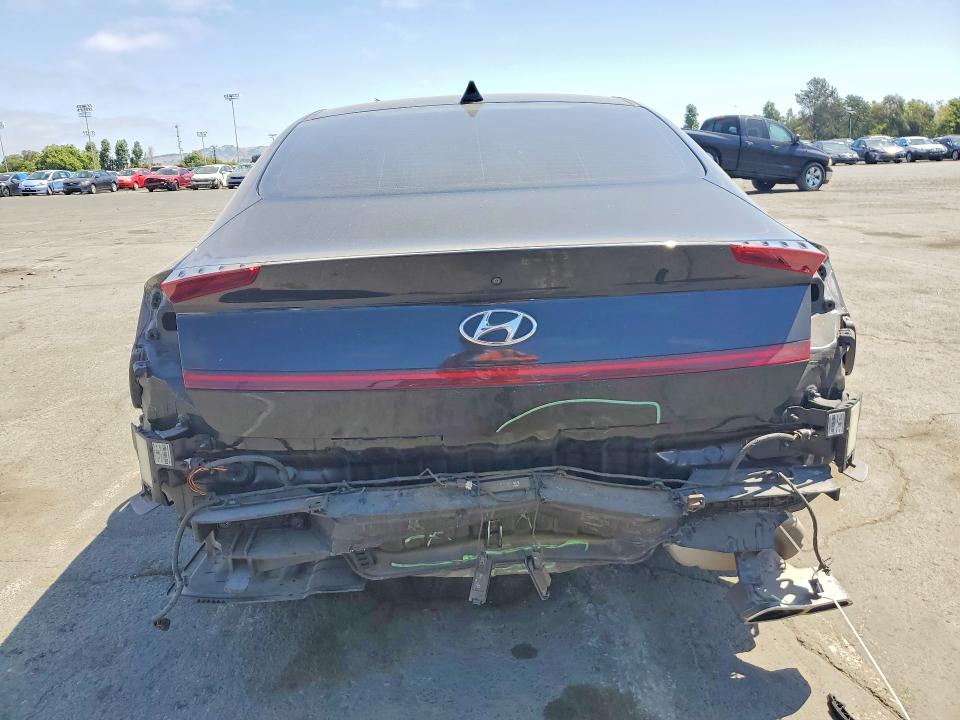 2022 Hyundai Sonata VIN KMHL64JA2NA231988 COPART salvage auction — REAR END, CA - SALVAGE CERTIFICATE, sold $4,450 on 2026-07-17 (photo 6)