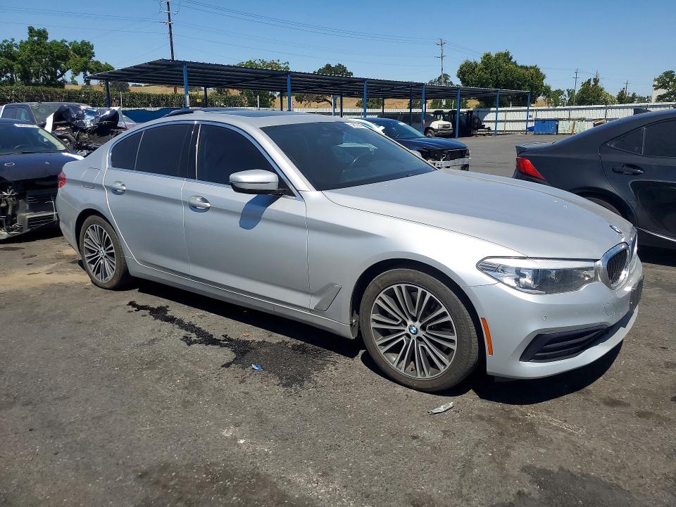 2019 BMW 5er VIN WBAJA5C55KBX86243 COPART salvage auction — FRONT END, Ca - Salvage Certificate, sold $7,500 on 2026-07-15 (photo 4)