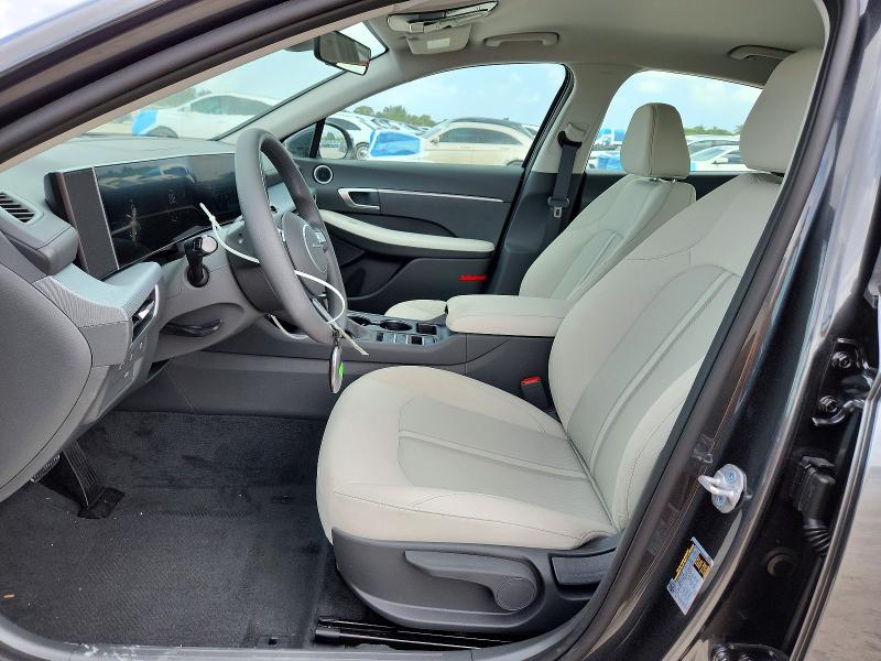 2026 Hyundai Sonata VIN KMHL24JA2TA579945 COPART salvage auction — FRONT END, Fl - Cert Of Title Slvg Rebuildable, sold $5,700 on 2026-07-16 (photo 7)
