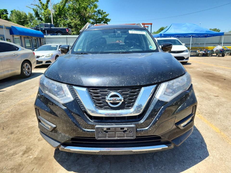 2017 Nissan Rogue VIN KNMAT2MV6HP526553 COPART salvage auction — HAIL, Ne - Cert Of Title-Salvage, sold $3,000 on 2026-07-15 (photo 5)