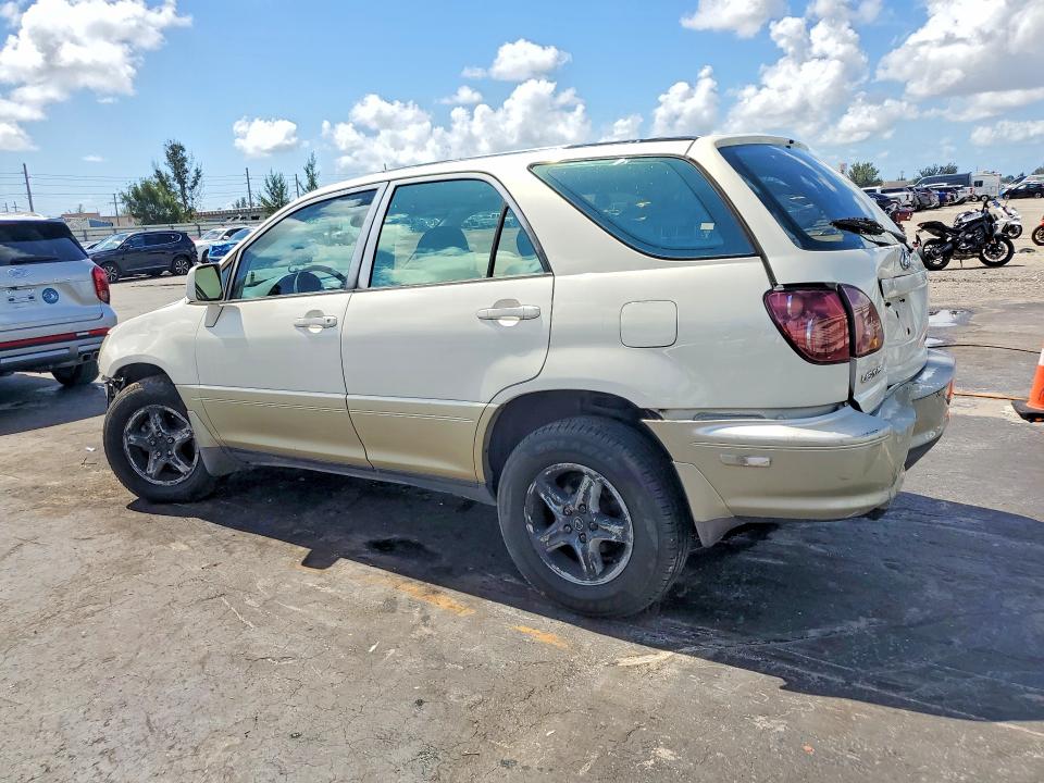 2000 Lexus Rx 300 VIN JT6GF10U2Y0065831 COPART salvage auction — FRONT END, FL - CERT OF TITLE SLVG REBUILDABLE, sold $575 on 2026-07-27 (photo 2)