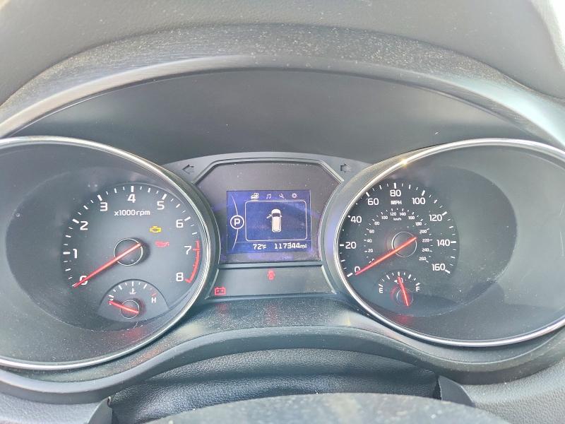 2017 Kia SEDONA VIN KNDMB5C17H6246758 COPART salvage auction — MINOR DENT/SCRATCHES, Ca - Dis/Dlr/Exp Only Clean Title (P), sold $1,450 on 2026-07-16 (photo 9)