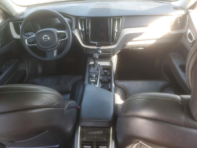 2021 Volvo Xc60 VIN YV4102DL3M1710060 COPART salvage auction — ROLLOVER, Salvage Title, sold $175 on 2026-07-21 (photo 8)