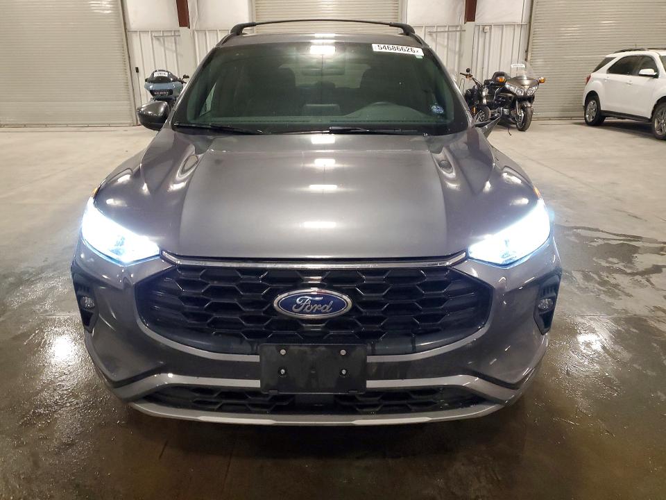 2023 Ford Escape VIN 1FMCU9NZ5PUA19039 COPART salvage auction — SIDE, MN - CERT OF TITLE-SALVAGE, sold $8,400 on 2026-07-02 (photo 5)