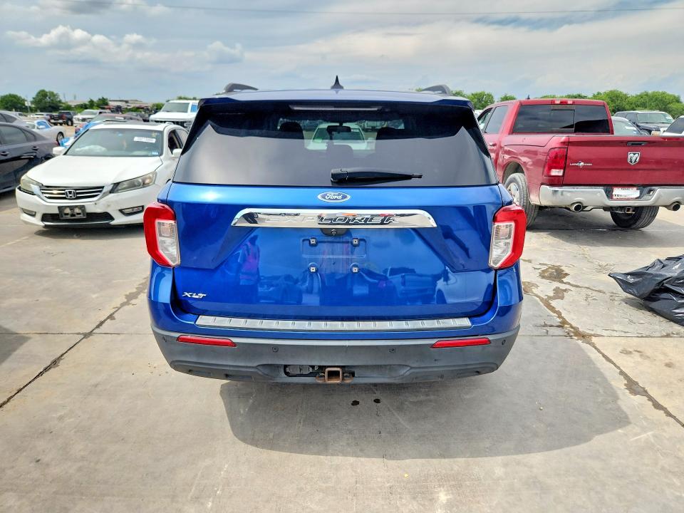 2021 Ford Explorer VIN 1FMSK7DH0MGB17954 COPART salvage auction — NORMAL WEAR, Tx - Certificate Of Title, sold $5,600 on 2026-07-02 (photo 6)