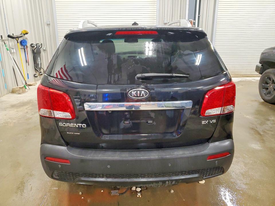 2011 Kia Sorento VIN 5XYKUDA27BG033269 COPART salvage auction — FRONT END, Wy - Certificate Of Title, sold $550 on 2026-07-27 (photo 6)